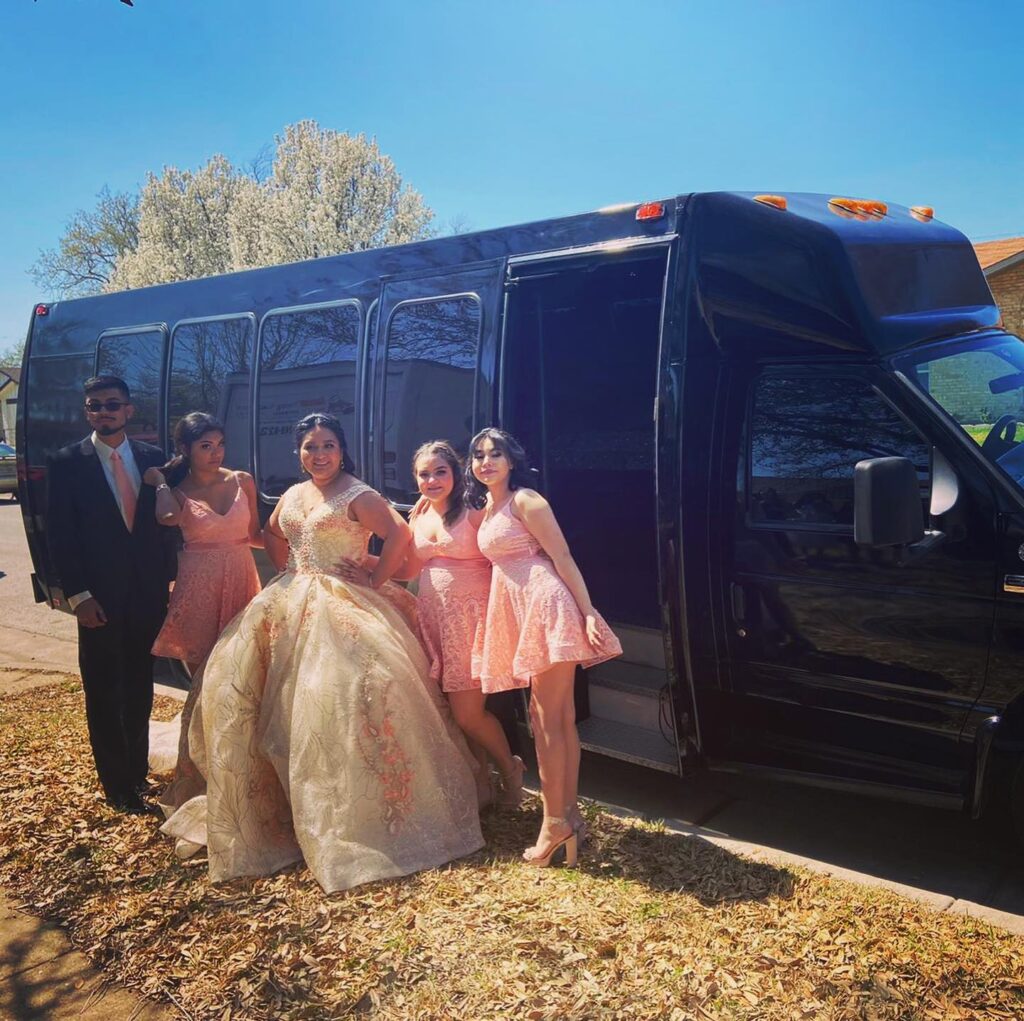 Discover the Perfect Party Bus for Quinceanera